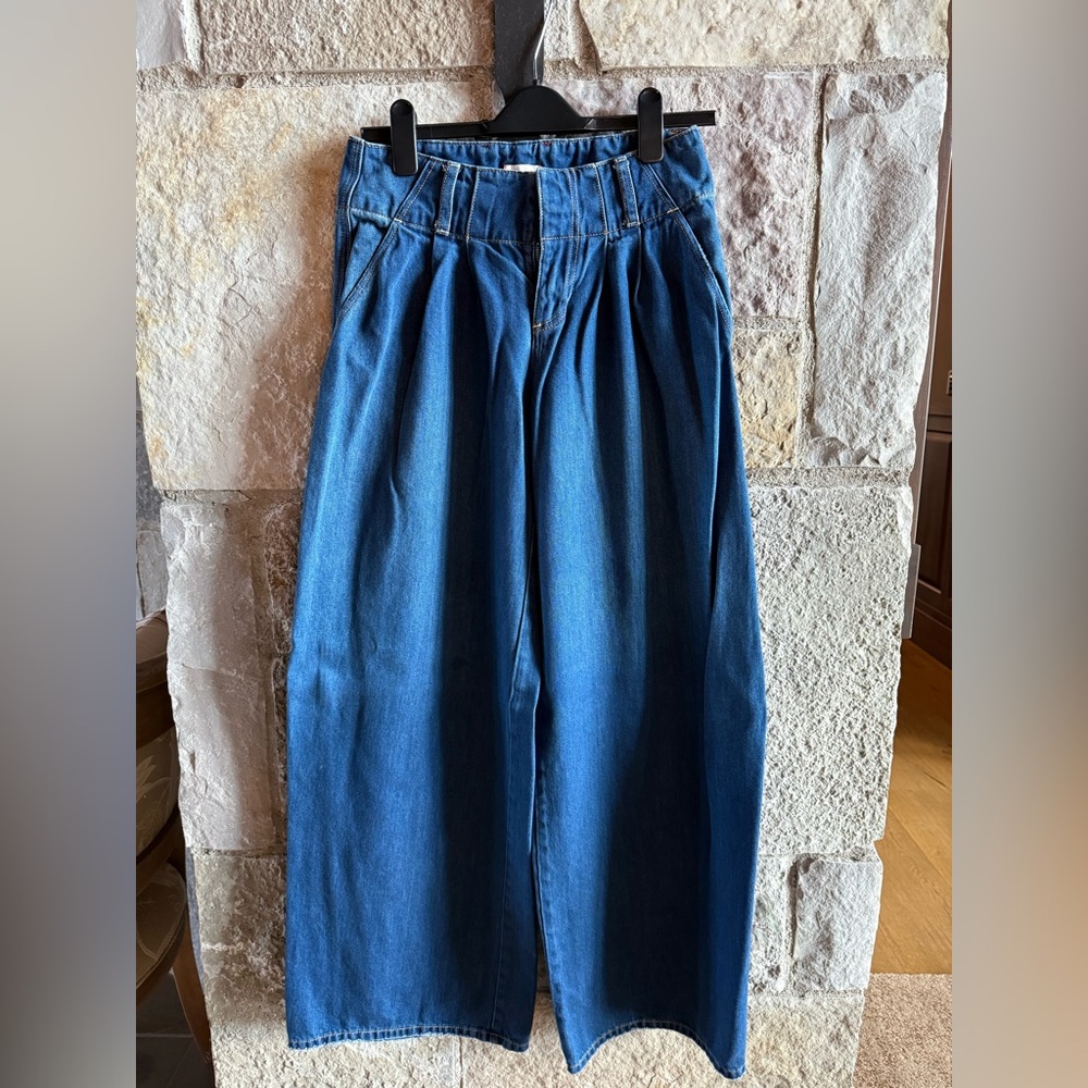 Alice + Olivia Dark Blue Denim Jeans